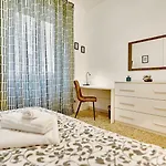 Apartament Casa Maire